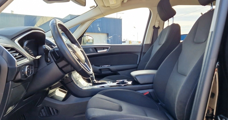 Ford S-Max cena 69900 przebieg: 153976, rok produkcji 2017 z Boguchwała małe 436